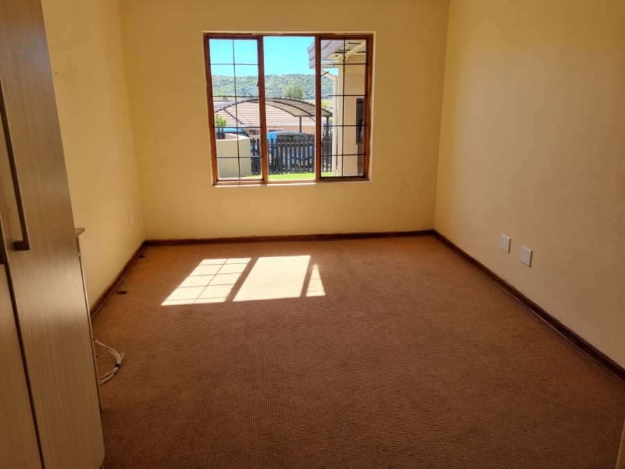 3 Bedroom Property for Sale in Hillside Free State